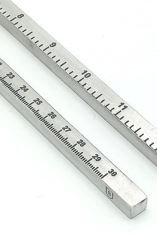 ACCESSOIRE - RÈGLE EN MÉTAL - MIXTE